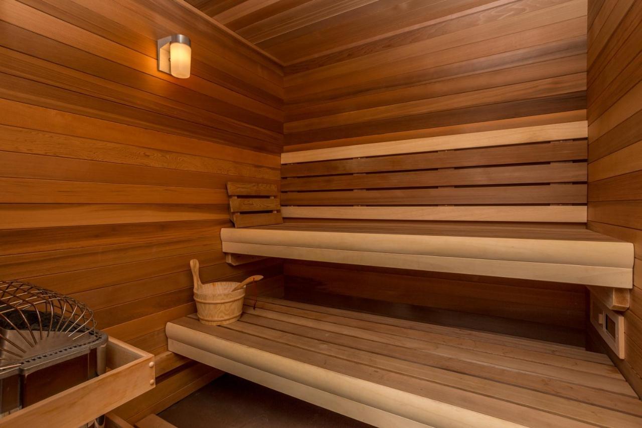 River View Lodge Le Claire Екстер'єр фото